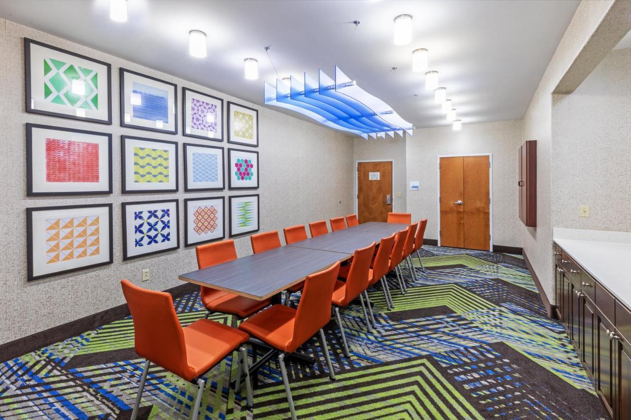 Holiday Inn Express & Suites Lafayette South By Ihg Luaran gambar