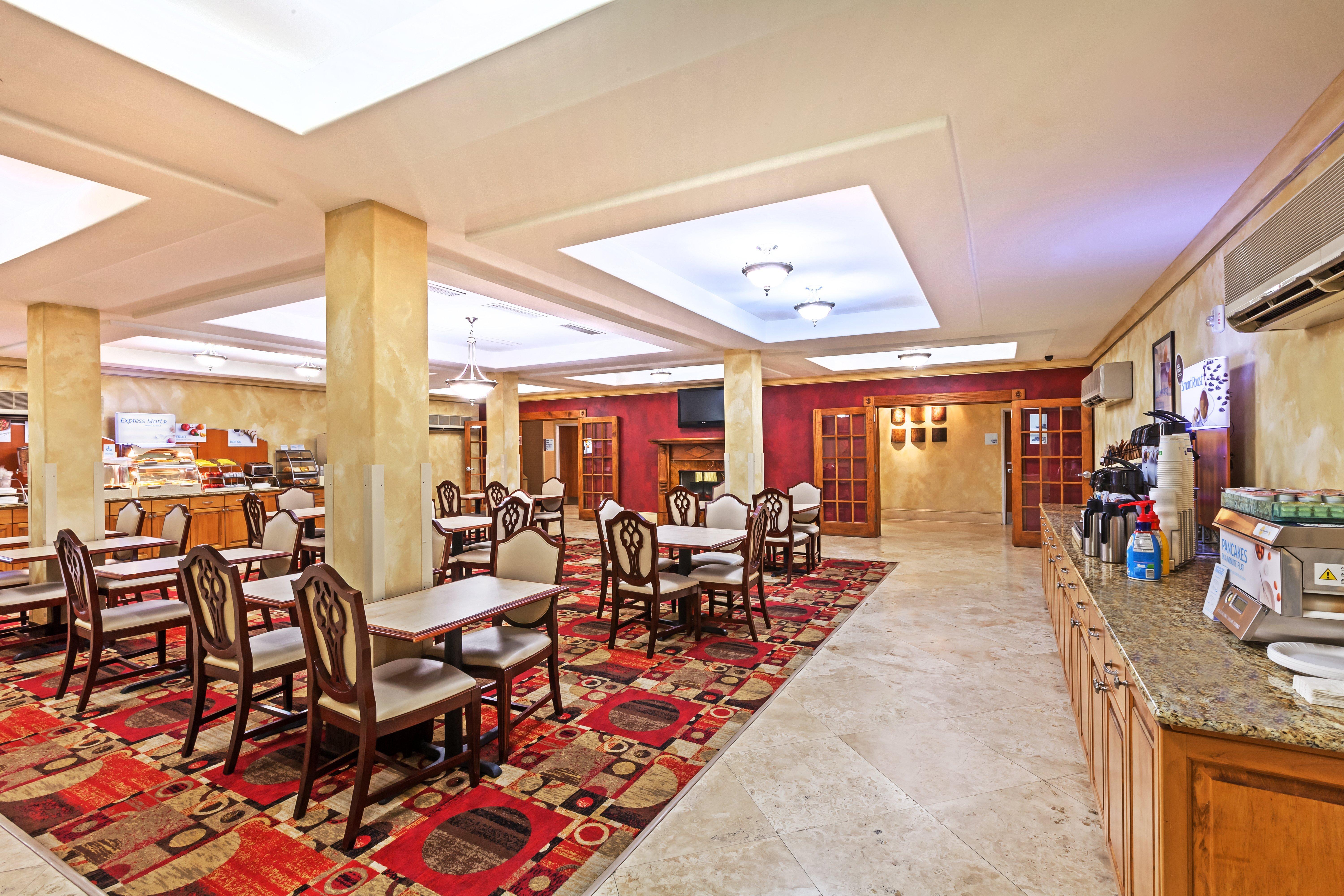 Holiday Inn Express & Suites Lafayette South By Ihg Luaran gambar