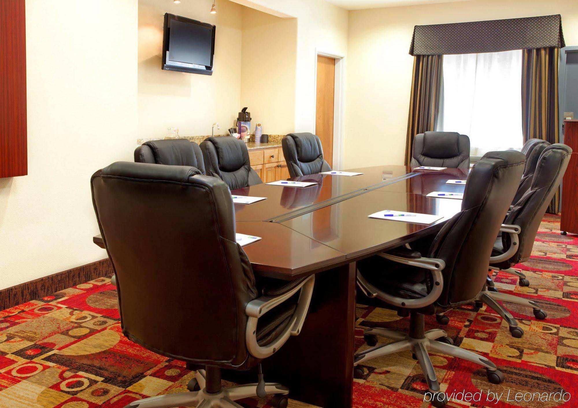 Holiday Inn Express & Suites Lafayette South By Ihg Kemudahan gambar