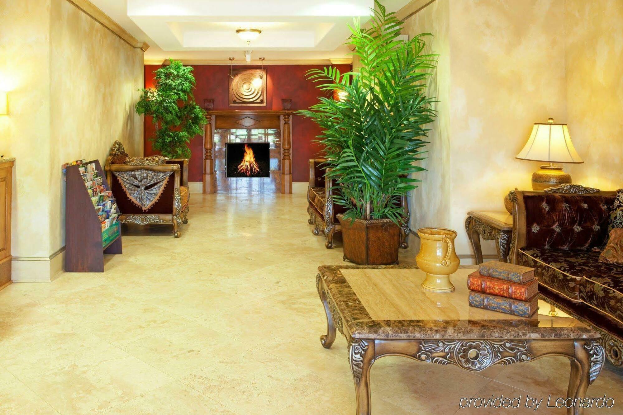 Holiday Inn Express & Suites Lafayette South By Ihg Dalaman gambar